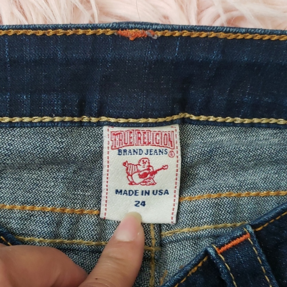 True Religion - Picture 6 of 8